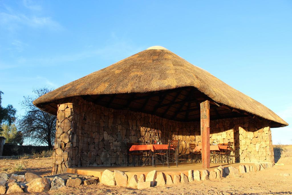 Auas Safari Lodge ويندهوك المظهر الخارجي الصورة