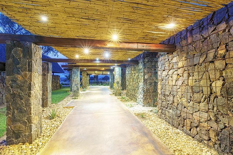 Auas Safari Lodge ويندهوك المظهر الخارجي الصورة